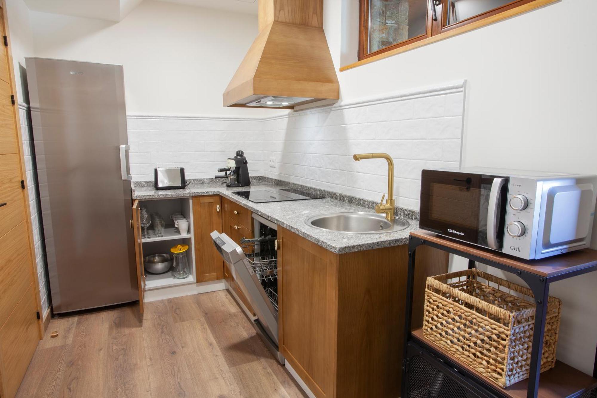 Apartamentos Rurales Tin Turismo Санта-Эулалия-де-Оскос Экстерьер фото