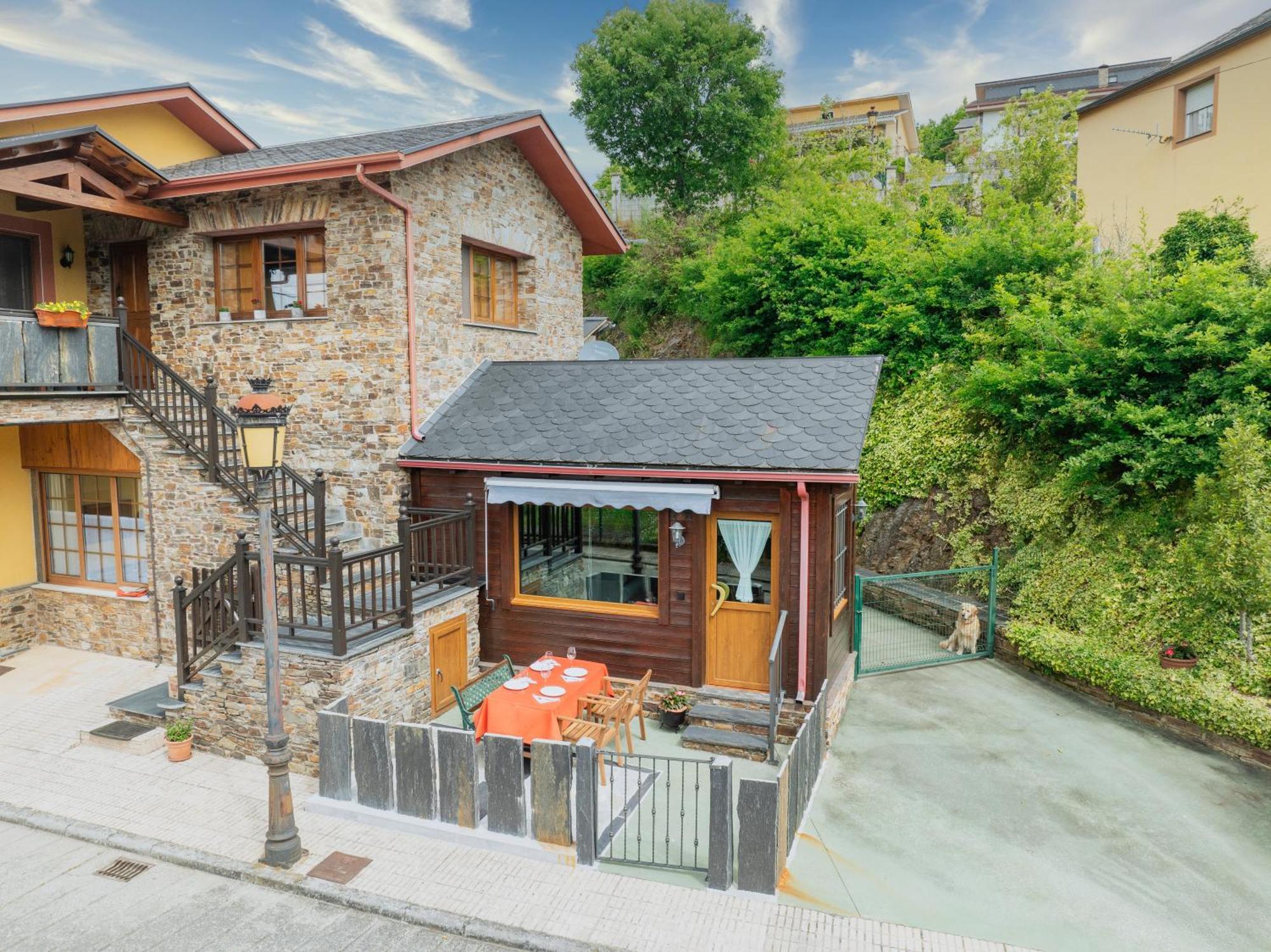 Apartamentos Rurales Tin Turismo Санта-Эулалия-де-Оскос Экстерьер фото